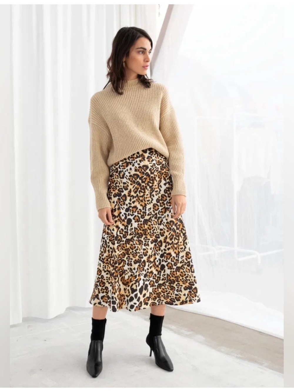 & Other Stories Animal Print Silky Maxi Skirt. Size 4